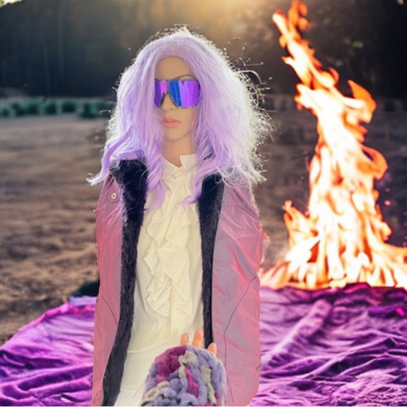 Guess Jean Purple Reversible Faux Fur Vest - Picture 3 of 4